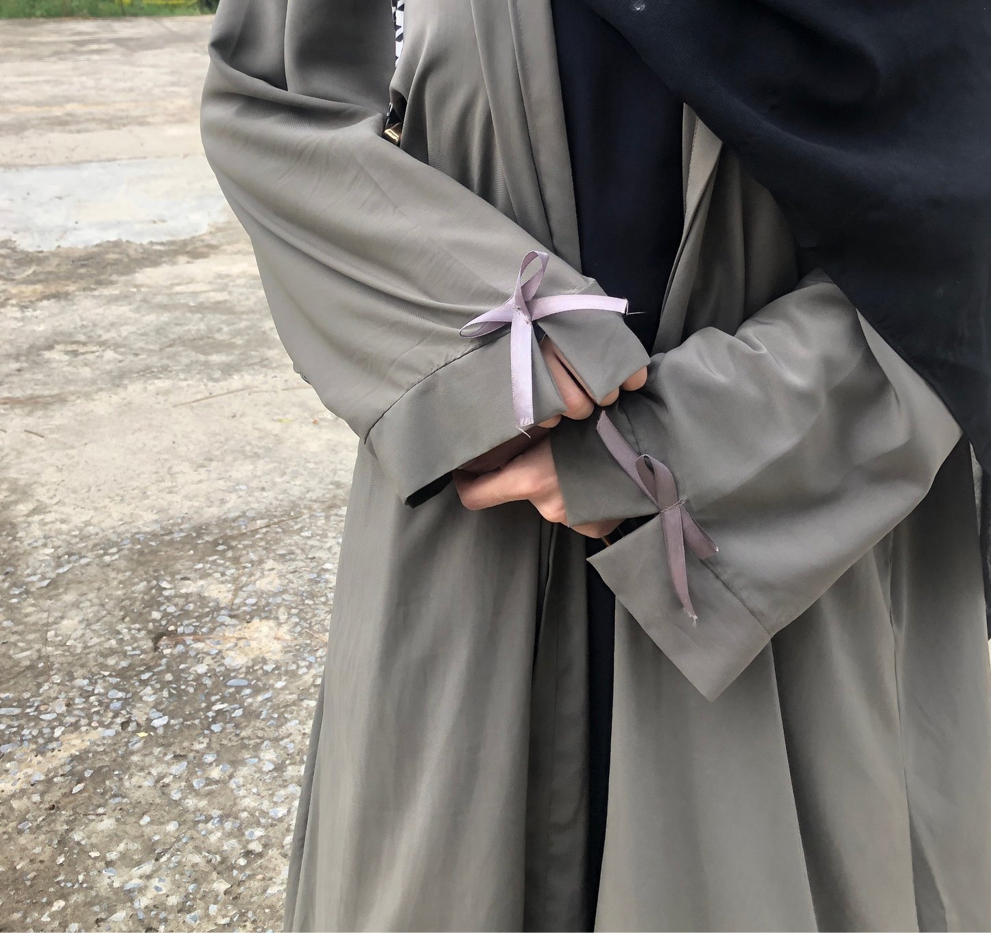 GREY BOW ABAYA